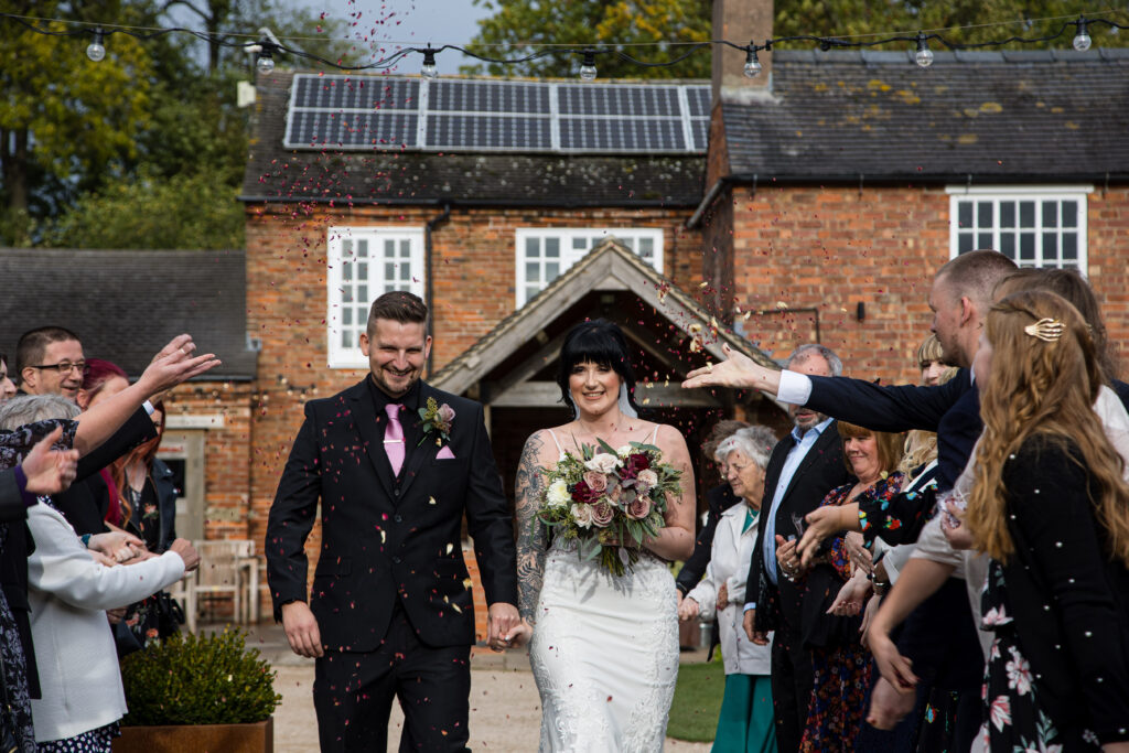 donington-park-farm-house-confetti-tickle-photography