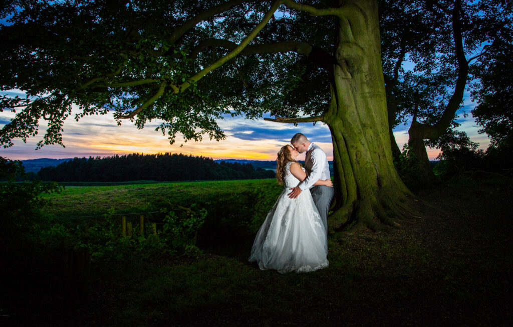 nottingham-photographer-derbyshire-wedding-sunset-alfreton-hall